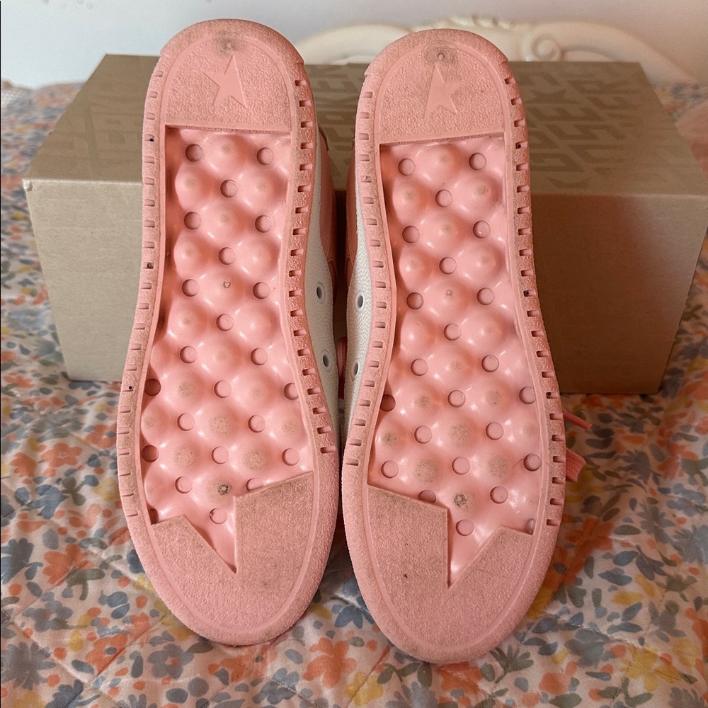 Golden Goose Rose Quartz Women’s Sneaker - Picture 12 of 16